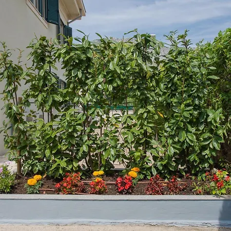 Barbara With Heated Pool *